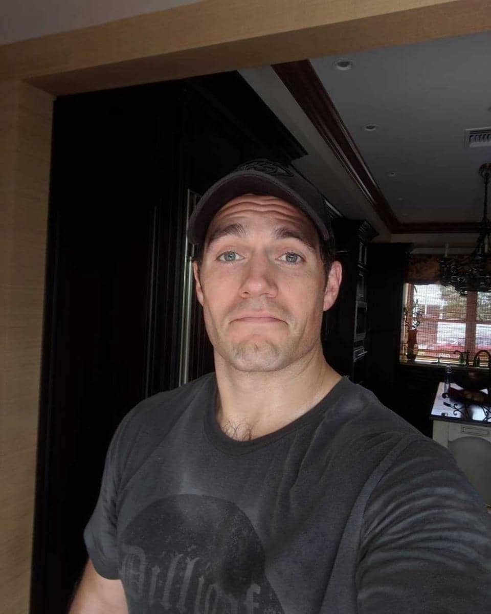 Henry Cavill (instagram.com/henrycavill)
