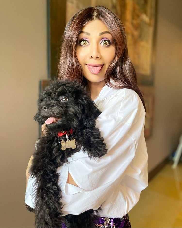 Shilpa Shetty (instagram.com/theshilpashetty)