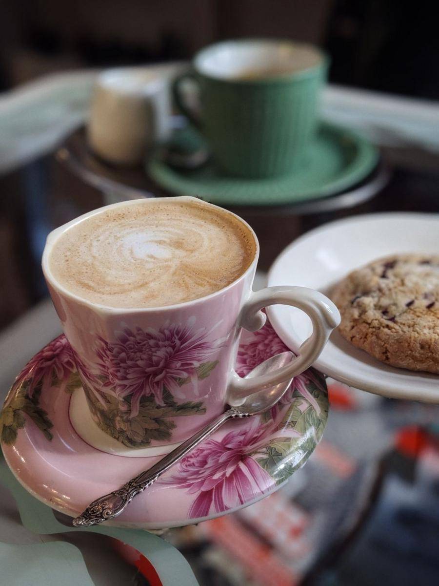 ilustrasi cappucinno (pexels.com/Alin Luna)