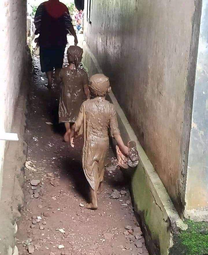 bocil tercebur selokan (instagram.com/sukijan.id)