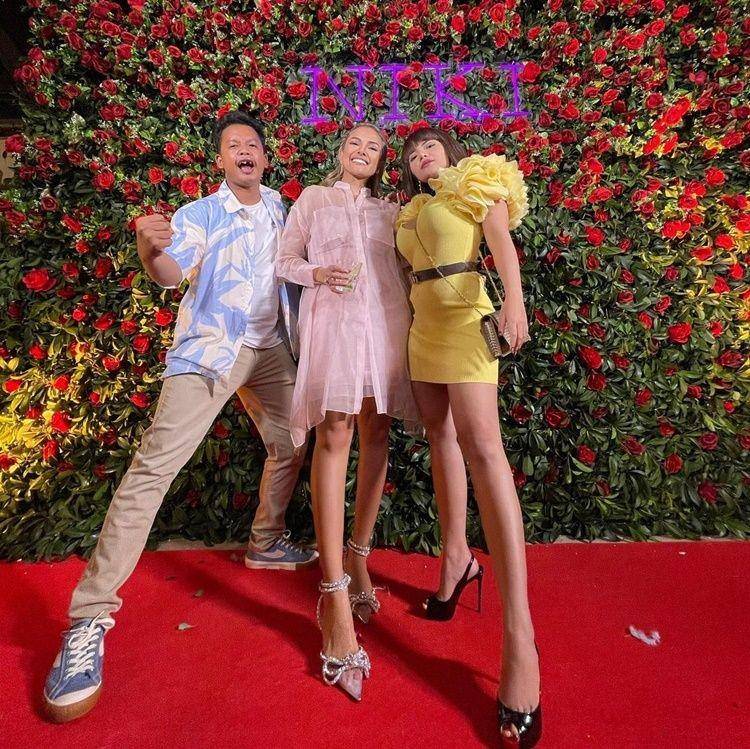 Nikita Mirzani dan Dinar Candy (instagram.com/nikitamirzanimawardi_17)
