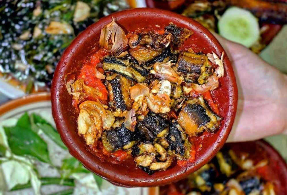 Resep Belut Goreng Sambal Bajak, Gurih Pedasnya Meledak di Mulut