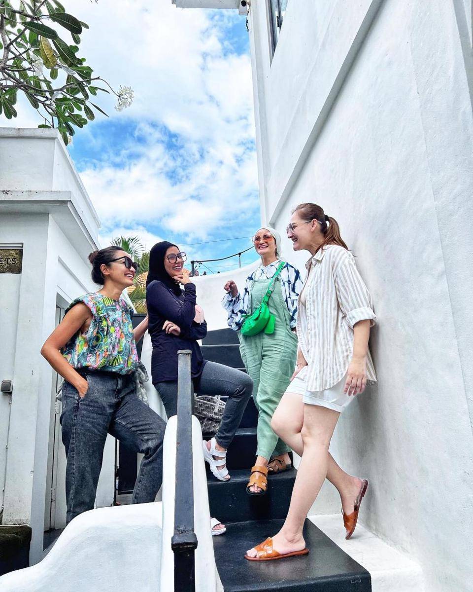 Meisya Siregar dan Mona Ratuliu (instagram.com/meisya__siregar)