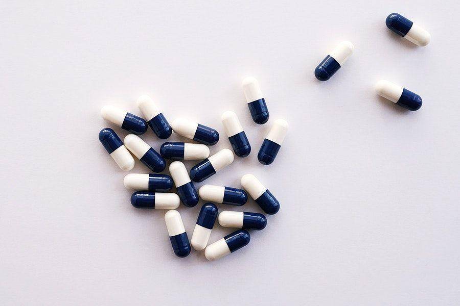 ilustrasi obat (Pexels.com/Suzy Hazelwood)