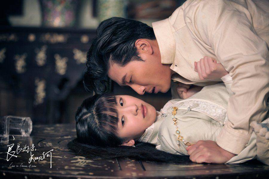 cuplikan penampilan Chen Du Ling dan Shawn Dou bintangi drama Love in Flames of War (dok. Youku/Love in Flames of War)