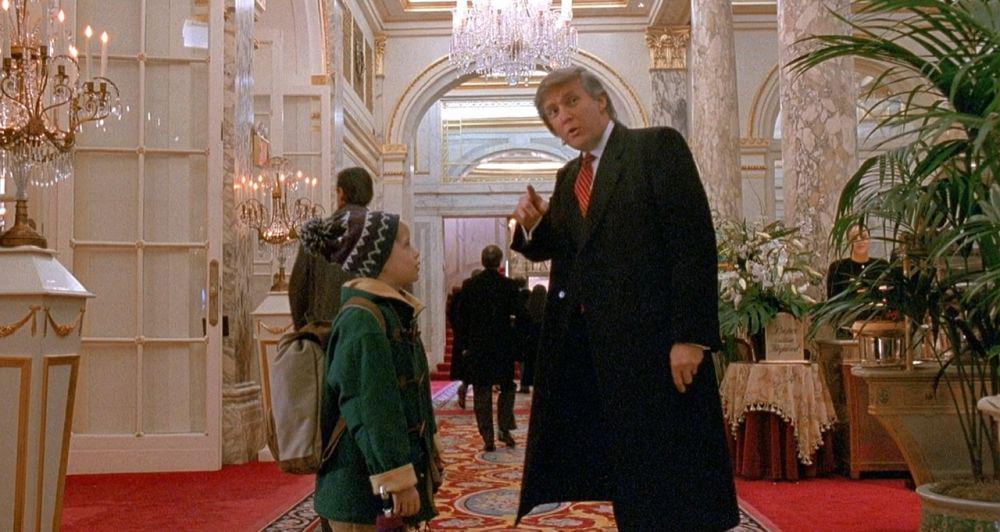 10 Politikus yang Pernah Jadi Kameo dalam Film dan Serial Hollywood