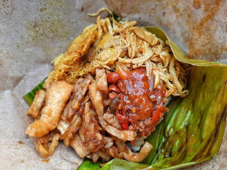 nasi jinggo (instagram.com/njajan.tulungagung)