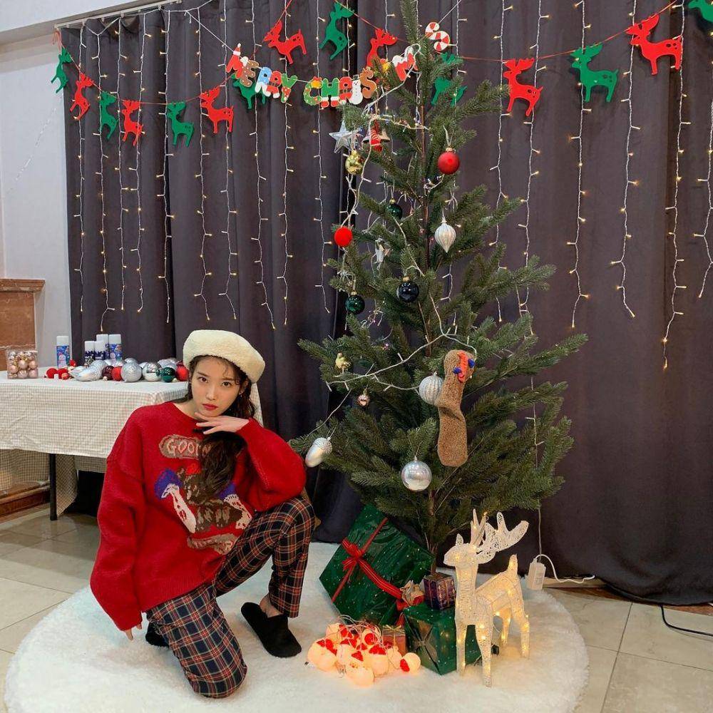 IU (Instagram.com/dlwlrma)