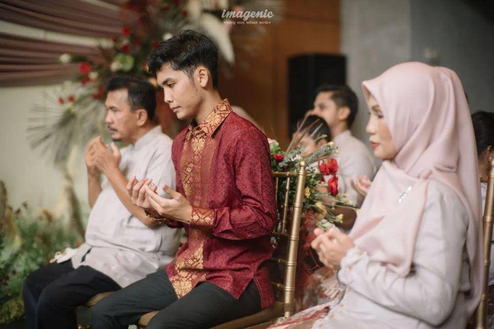 Lamaran Bintang Emon. (Instagram.com/imagenic)