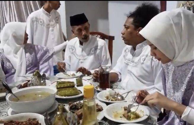 Indah dan mertua (Youtube.com/indah permatasari)