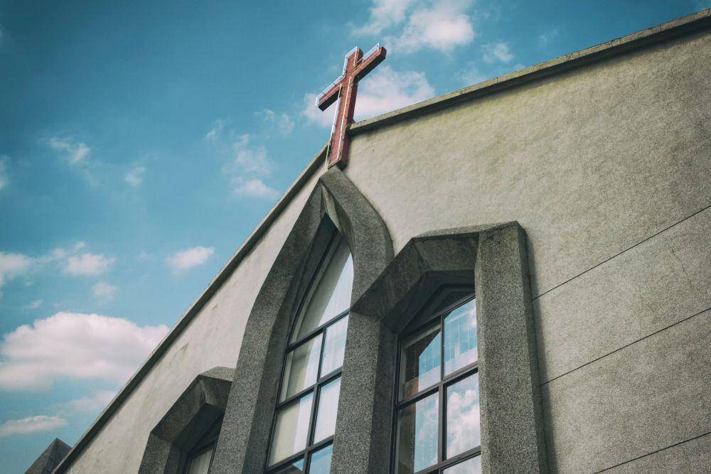 ilustrasi gereja (Unsplash.com/Daniel Tseng)