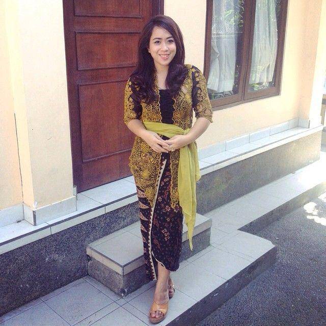 Kebaya Maharani Kemala (instagram.com/maharanikemala)