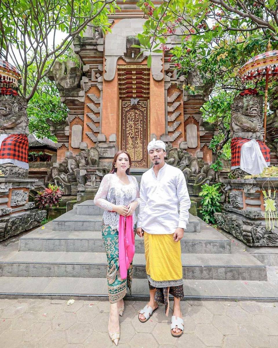 Kebaya Maharani Kemala (instagram.com/maharanikemala)