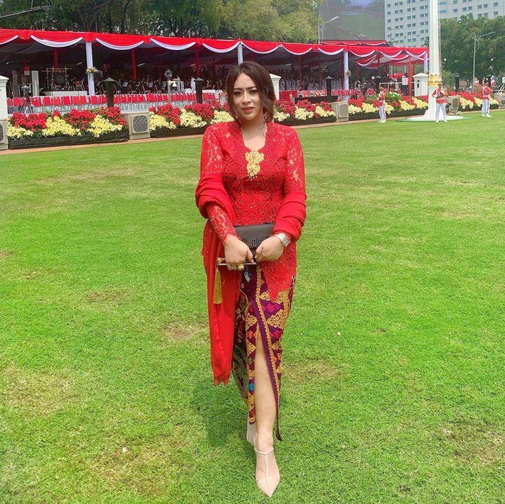 Kebaya Maharani Kemala (instagram.com/maharanikemala)