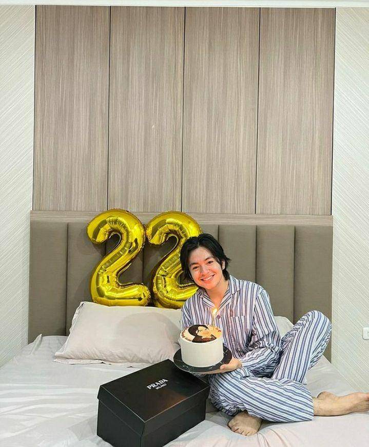 Kejutan ulang tahun Angga Yunanda yang ke 22 tahun. Instagram.com/anggayunandareal16