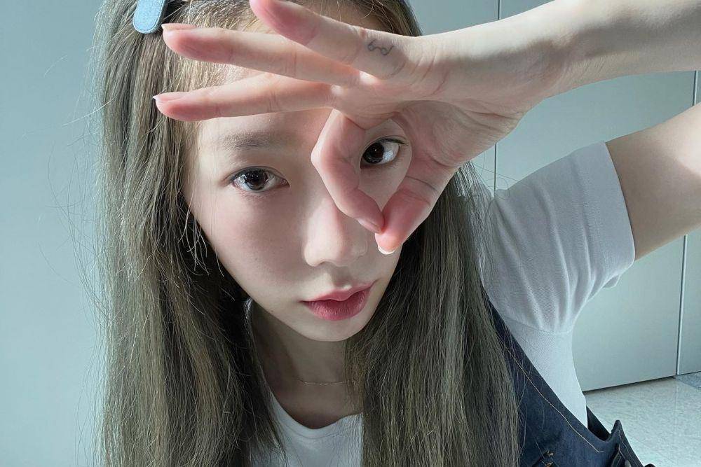Taeyeon SNSD (instagram.com/taeyeon_ss)