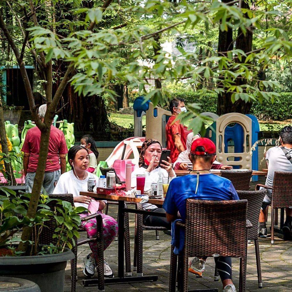 Bahasa Alam, BSD, Tangerang (instagram.com/bahasaalamcafe)