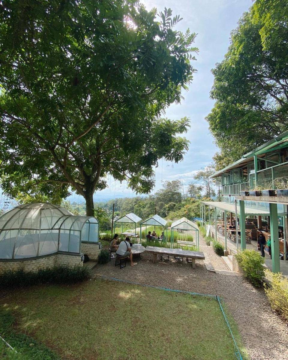 Utara Cafe, Bandung (instagram.com/ilovebandunggo)