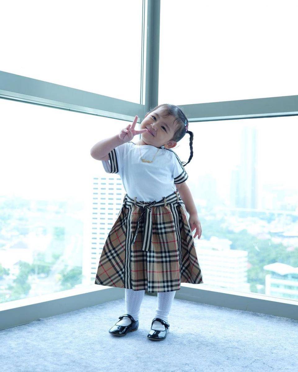 Thania Putri Onsu (instagram.com/thaniaputrionsu)