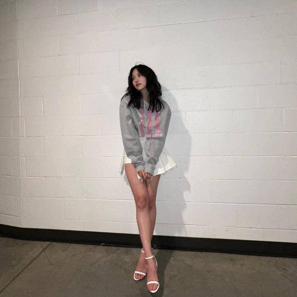 Mina TWICE (instagram.com/mina_sr_my)