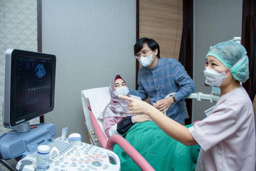 potret Bahagia Anisa Rahma dan suami umumkan hamil anak pertama (instagram.com/anisarahma_12)