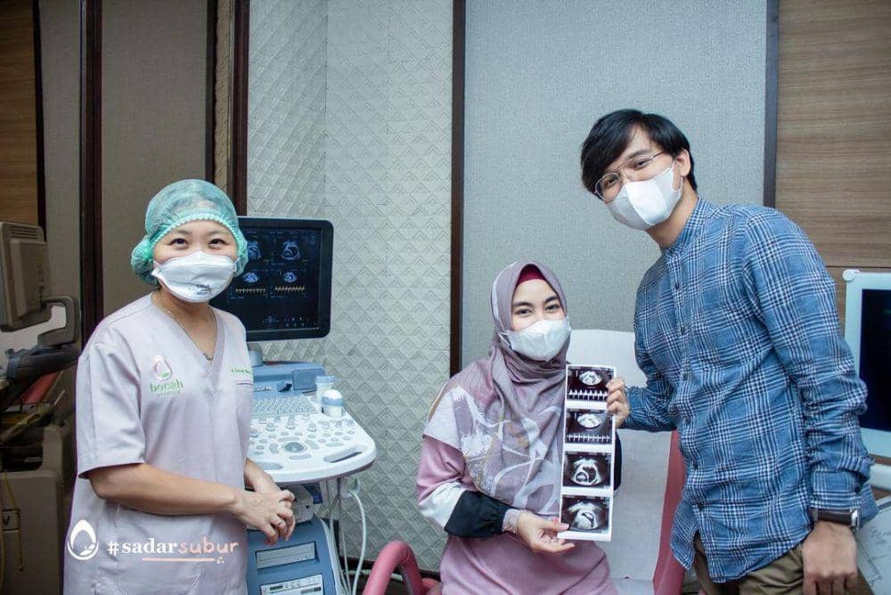 potret Bahagia Anisa Rahma dan suami umumkan hamil anak pertama (instagram.com/anisarahma_12)