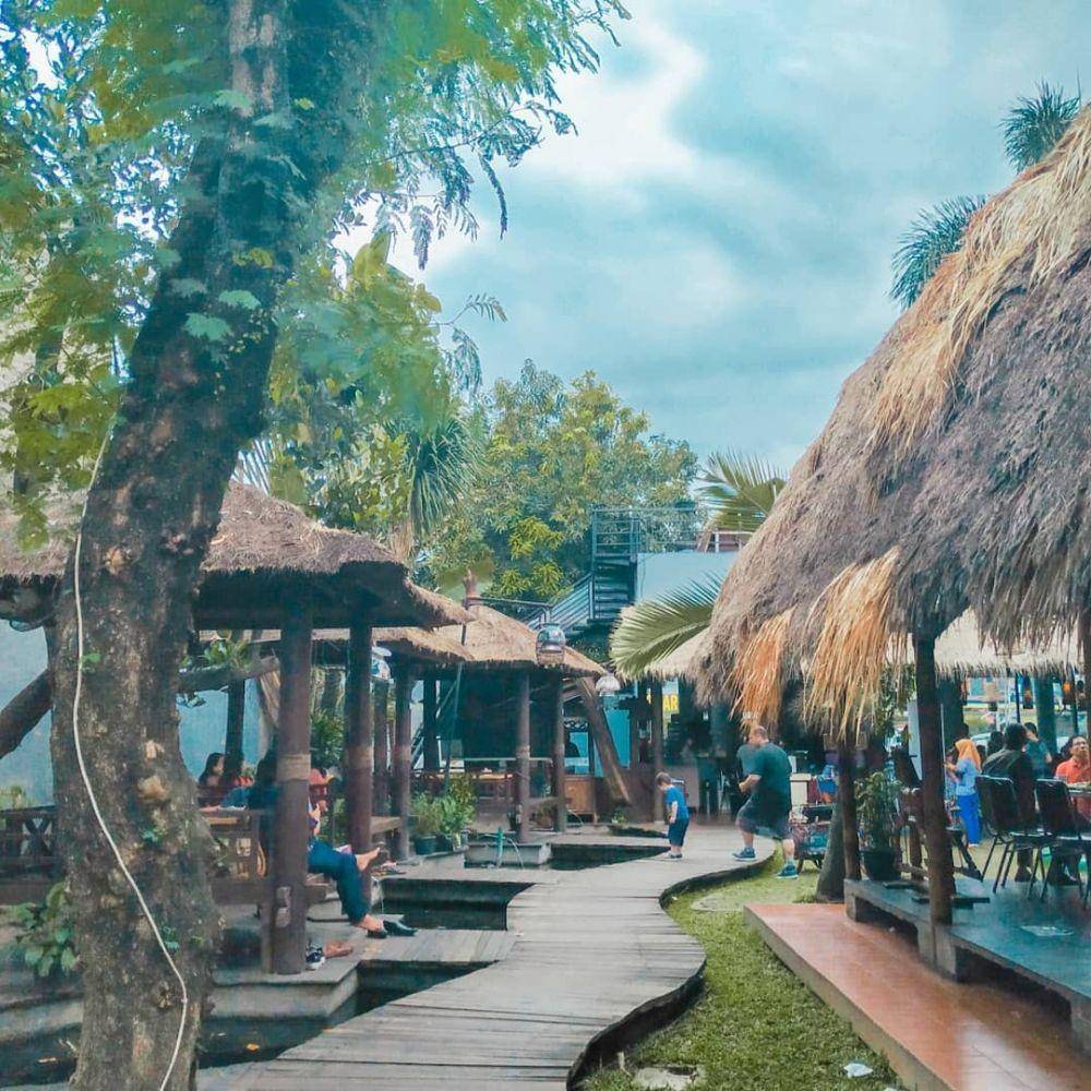 Waroeng Sunda, BSD, Tangerang (instagram.com/thefoodhunters.id)