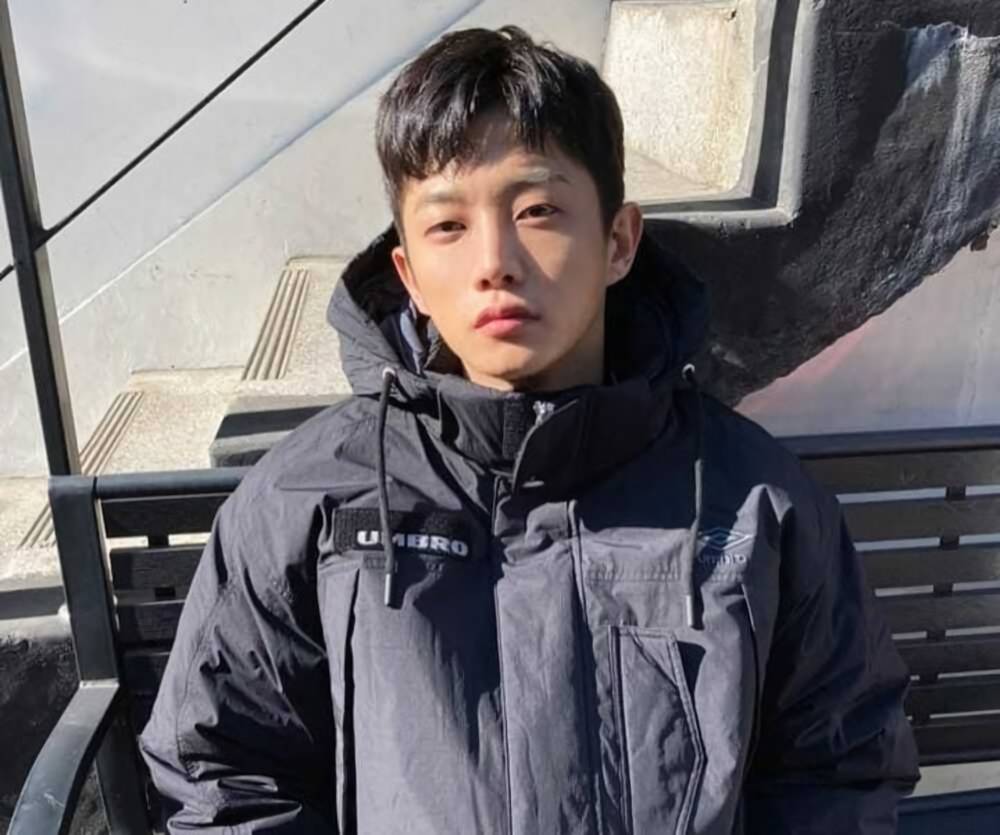 Kim Min Seok (instagram.com/samuliesword)