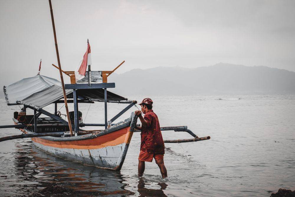 Ilustrasi nelayan (unsplash.com/deviyahya)