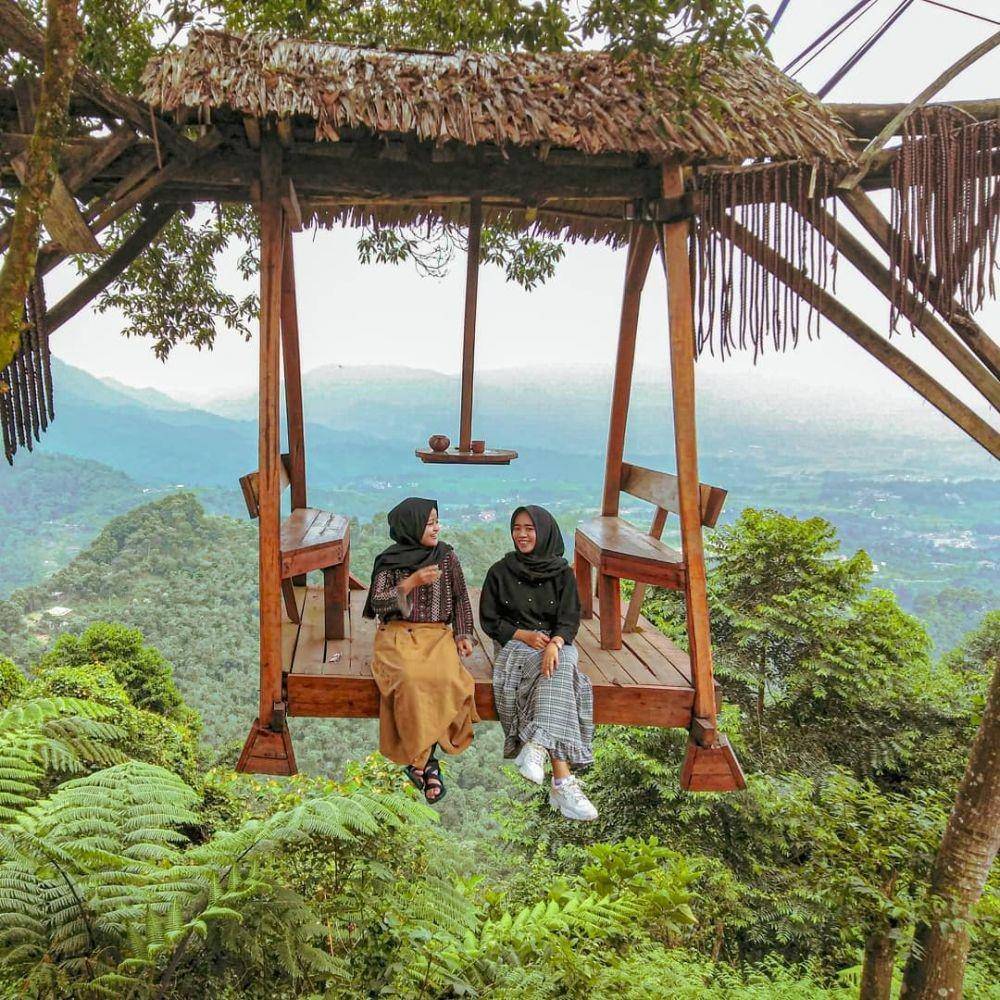 Puncak Mustika Manik (Instagram.com/nrhalizah25)