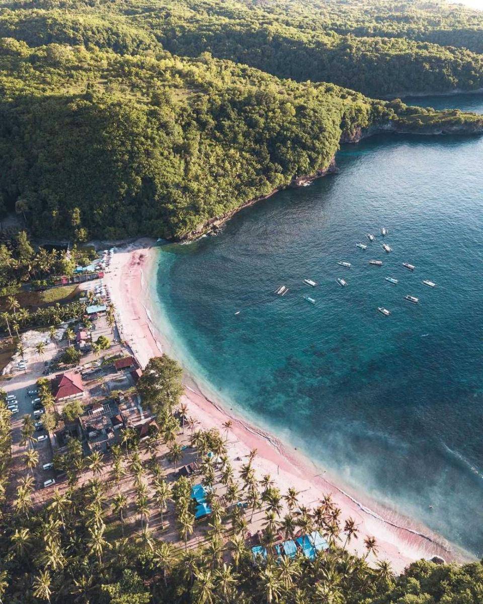 potret Crystal Bay (instagram.com/_jartificial)