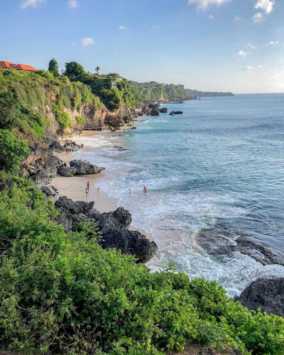 potret Pantai Tegal Wangi (instagram.com/julkaidri)