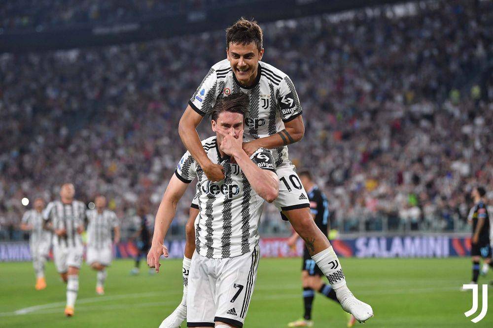 Paulo Dybala di salah satu laga Juventus. (twitter.com/JuventusFC)