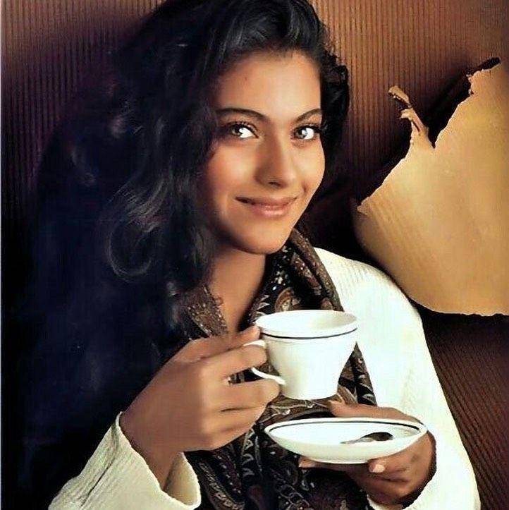 Kajol (instagram.com/kajol)