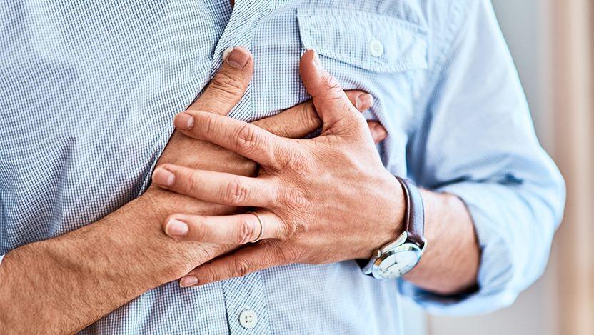 Aritmia: Penyebab, Gejala, Diagnosis, dan Pengobatan