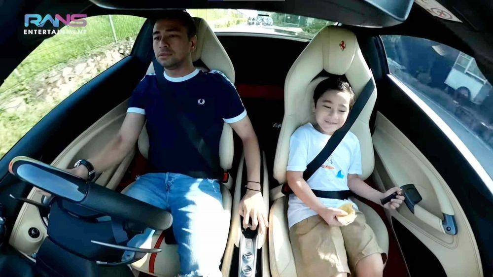 Raffi Ahmad ajak Rafathar balapan (YouTube.com/Rans Entertainment/)