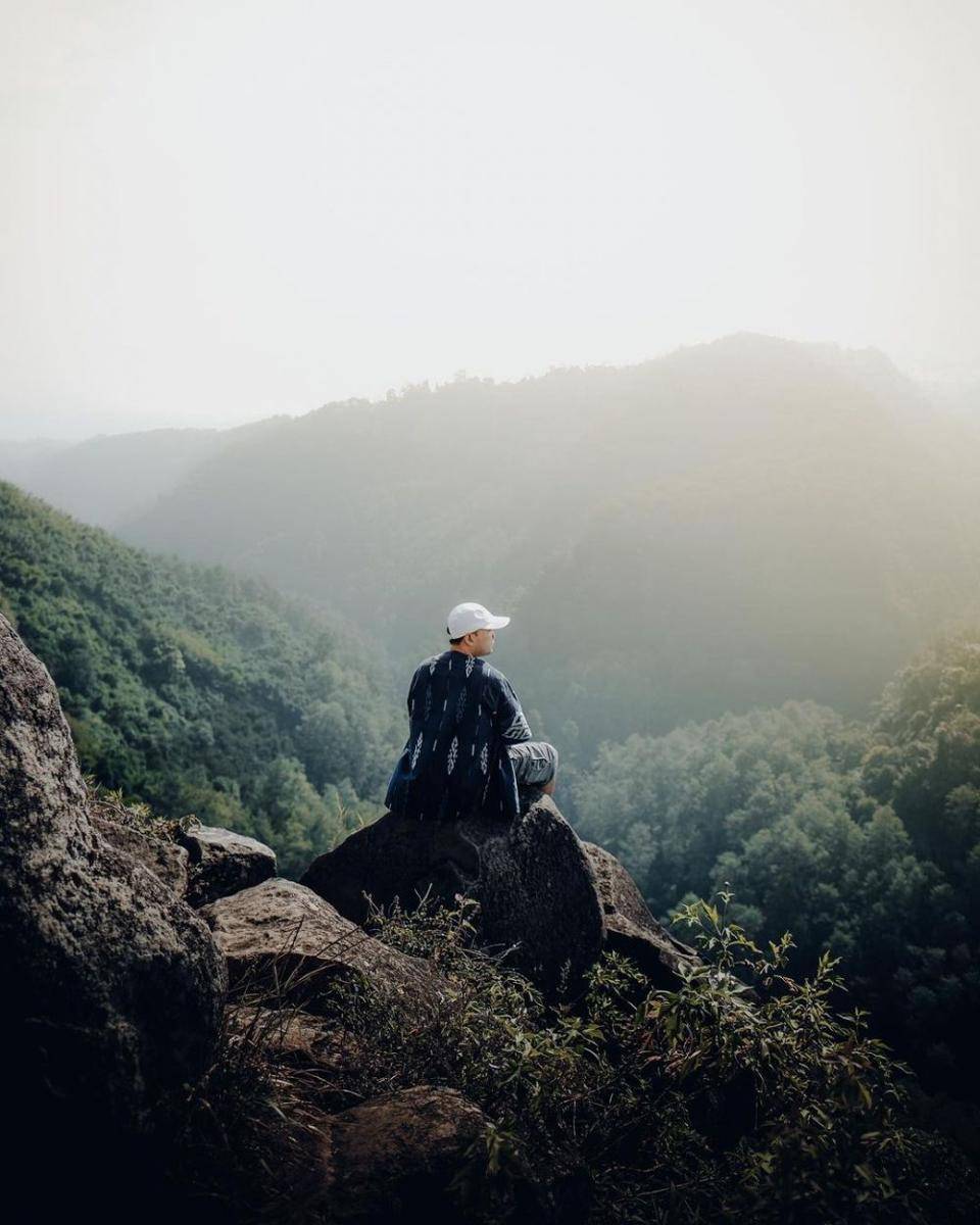 Tebing Keraton Bandung (instagram.com/ommaan77)