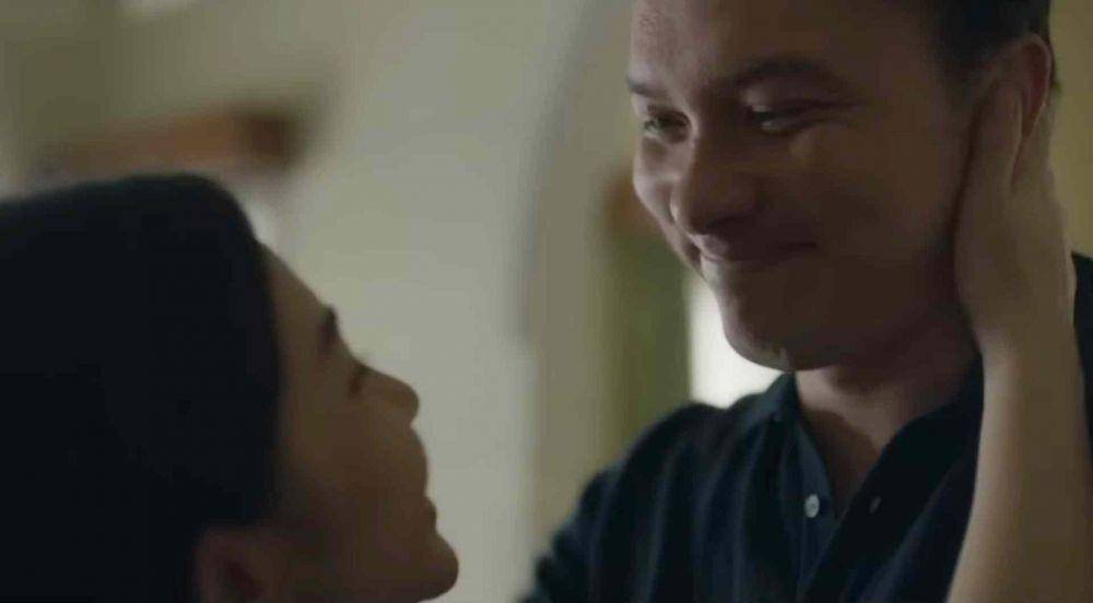 Nicholas Saputra dan Ariel Tatum di Trailer Sayap Sayap Patah (YouTube.com/Denny Siregar Production/)