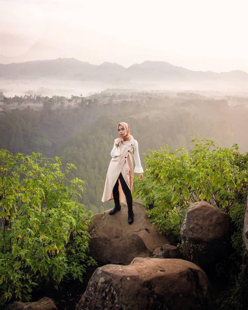 Tebing Keraton Bandung (instagram.com/ramdhaniyudha_)
