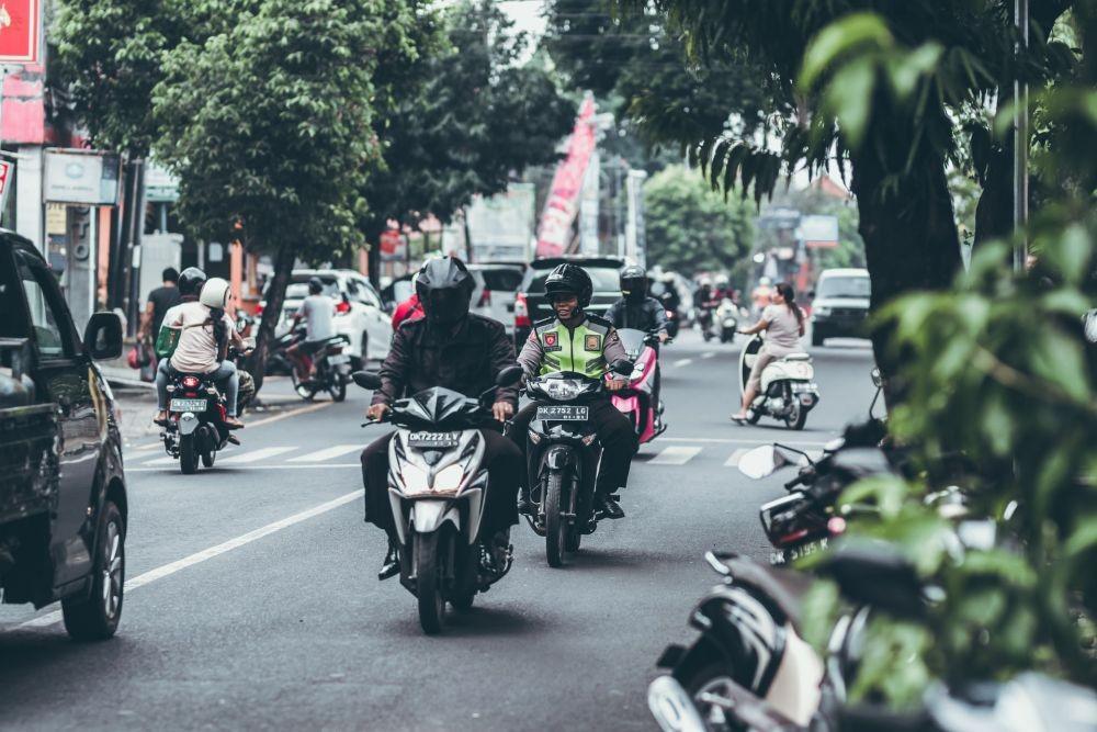 55 Kode Pelat Nomor Kendaraan di Indonesia, Banten hingga Papua