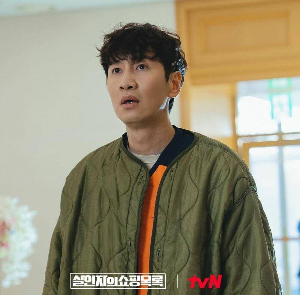 Lee Kwang Soo di drama The Killer’s Shopping List (instagram.com/tvn_drama)