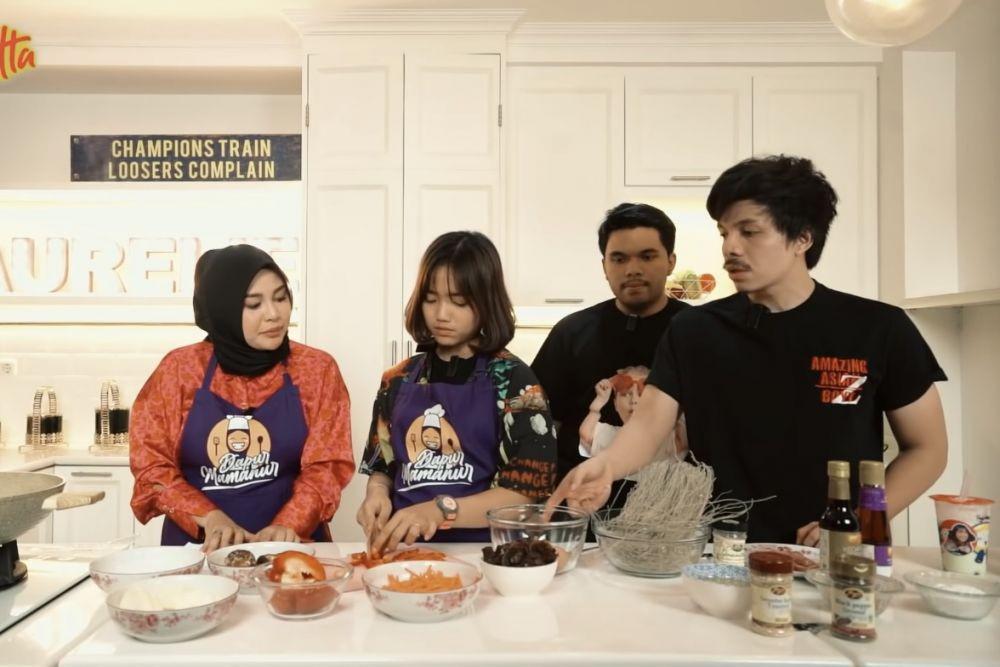 10 Momen Atta-Aurel dan Fuji-Thariq Masak Bareng, Jadi Adu Bucin!