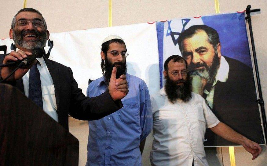 anggota grup Kahanist Michael Ben-Ari (kiri) (imeu.org/Yossi Zamir)