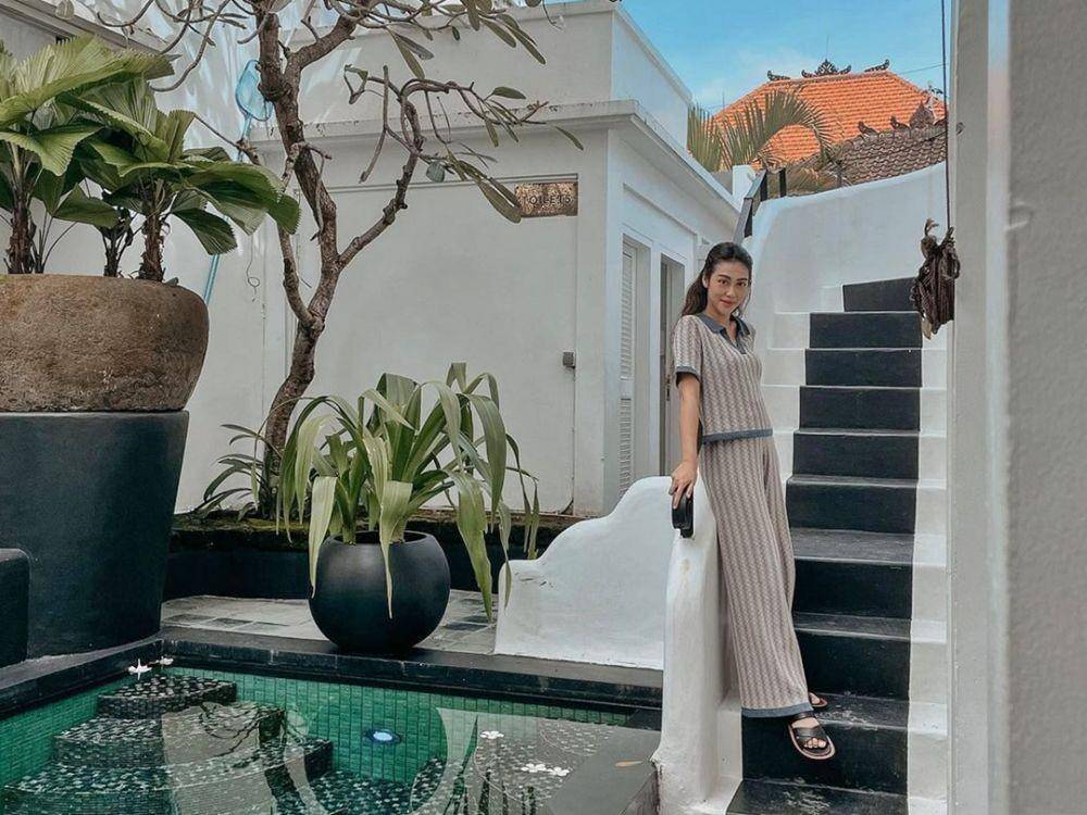 Kim Soo (instagram.com/marcellinevony.private)