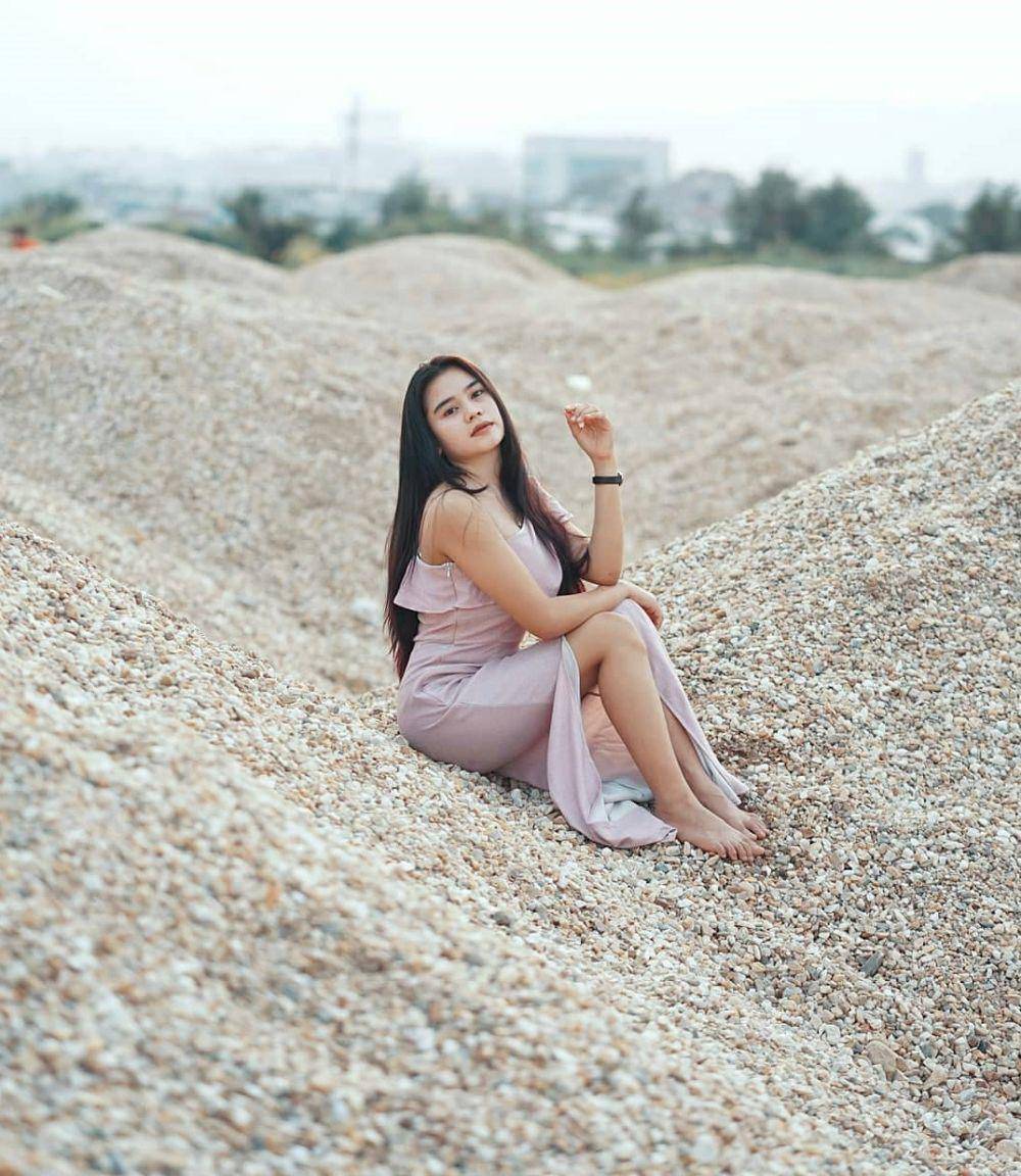 Pantai Gunung Kunyit (instagram.com/bungaa51)