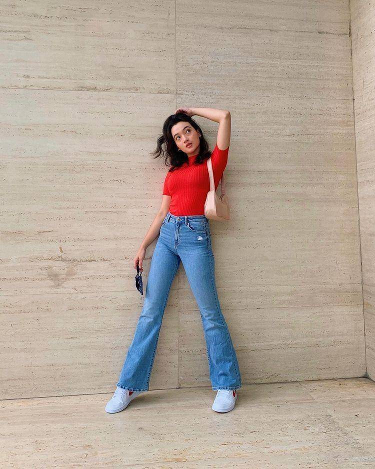Mix and match jeans ala Megan Domani (instagram.com/megandomani1410)