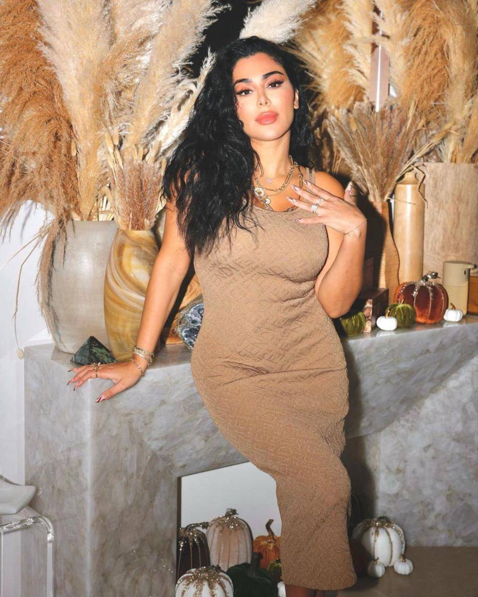 Huda Kattan (instagram.com/huda)