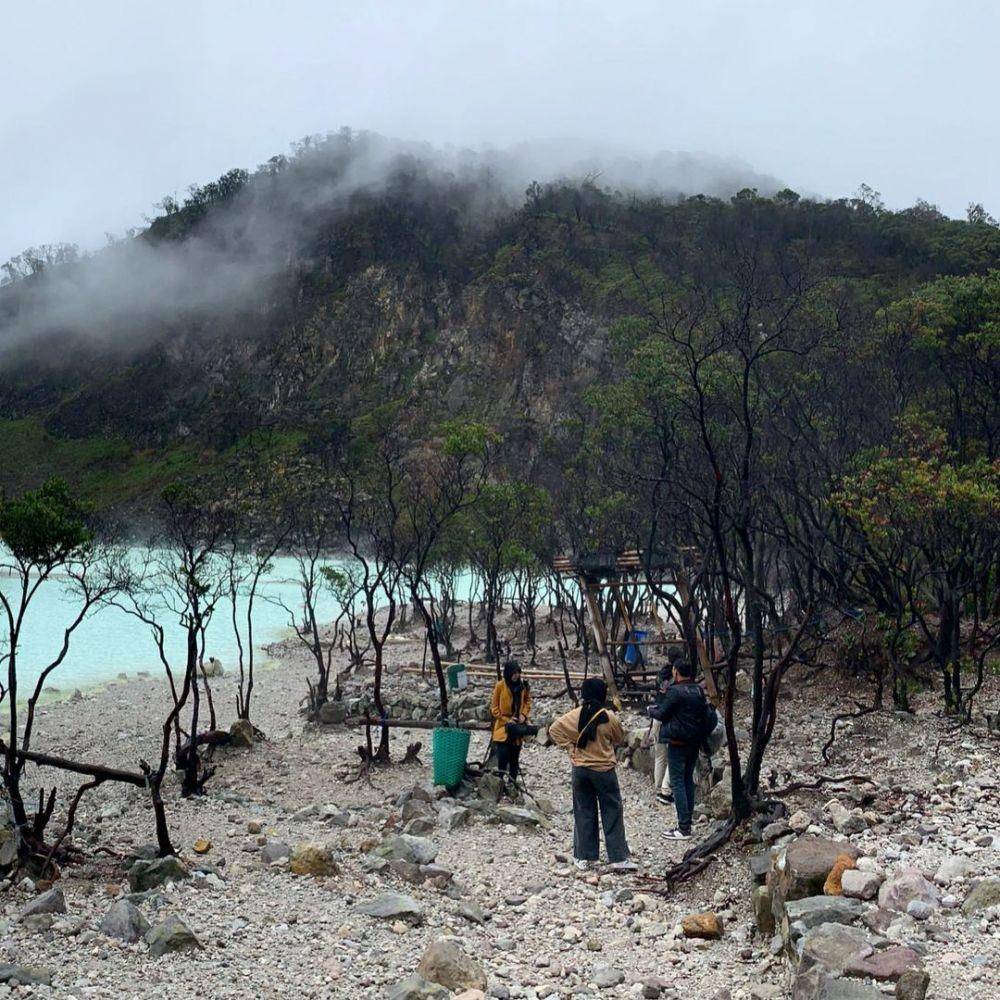 Kawah Putih, Bandung (instagram.com/fadjritriwaluyo)