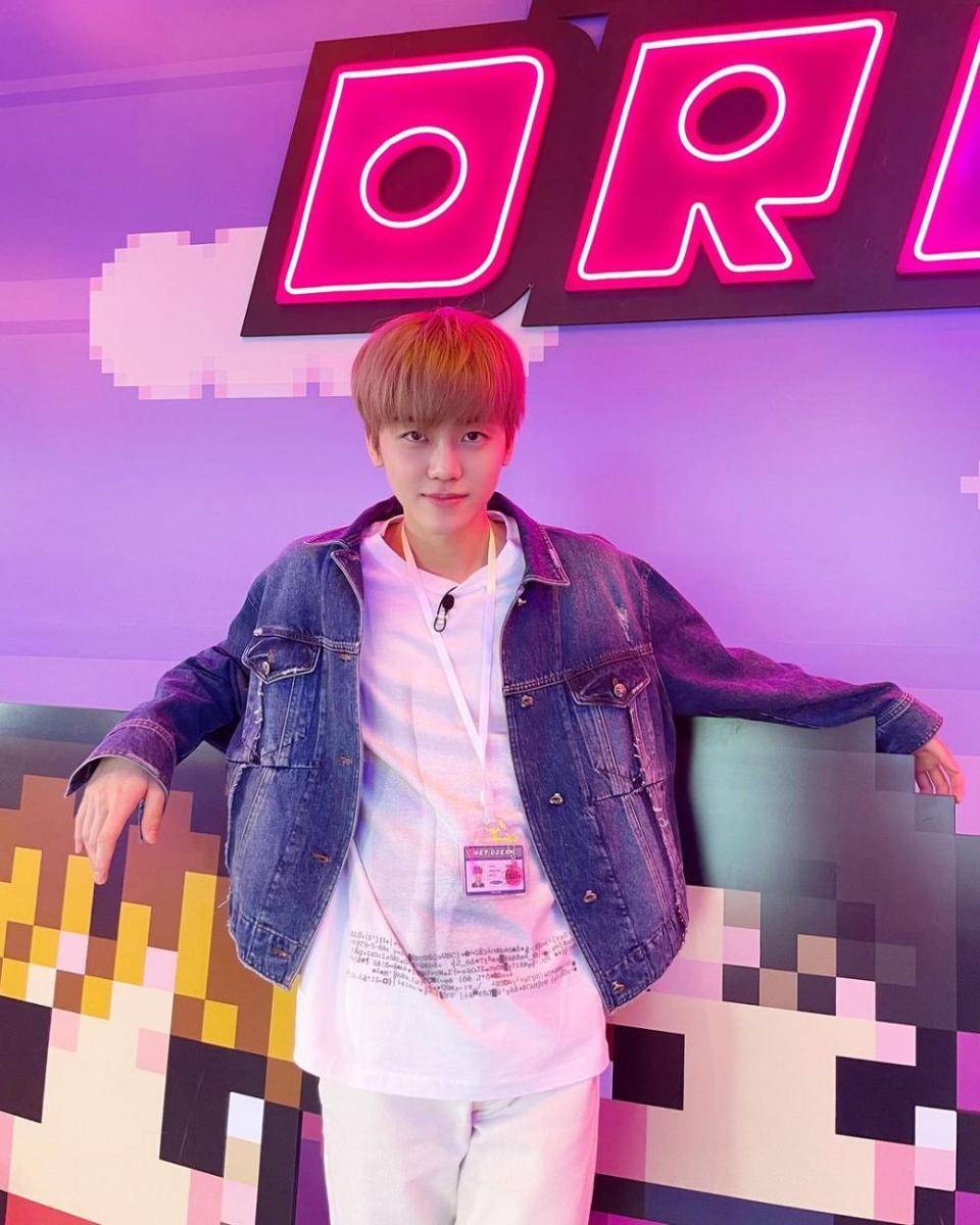 glitch mode simulation jaemin (Instagram.com/nct_dream)
