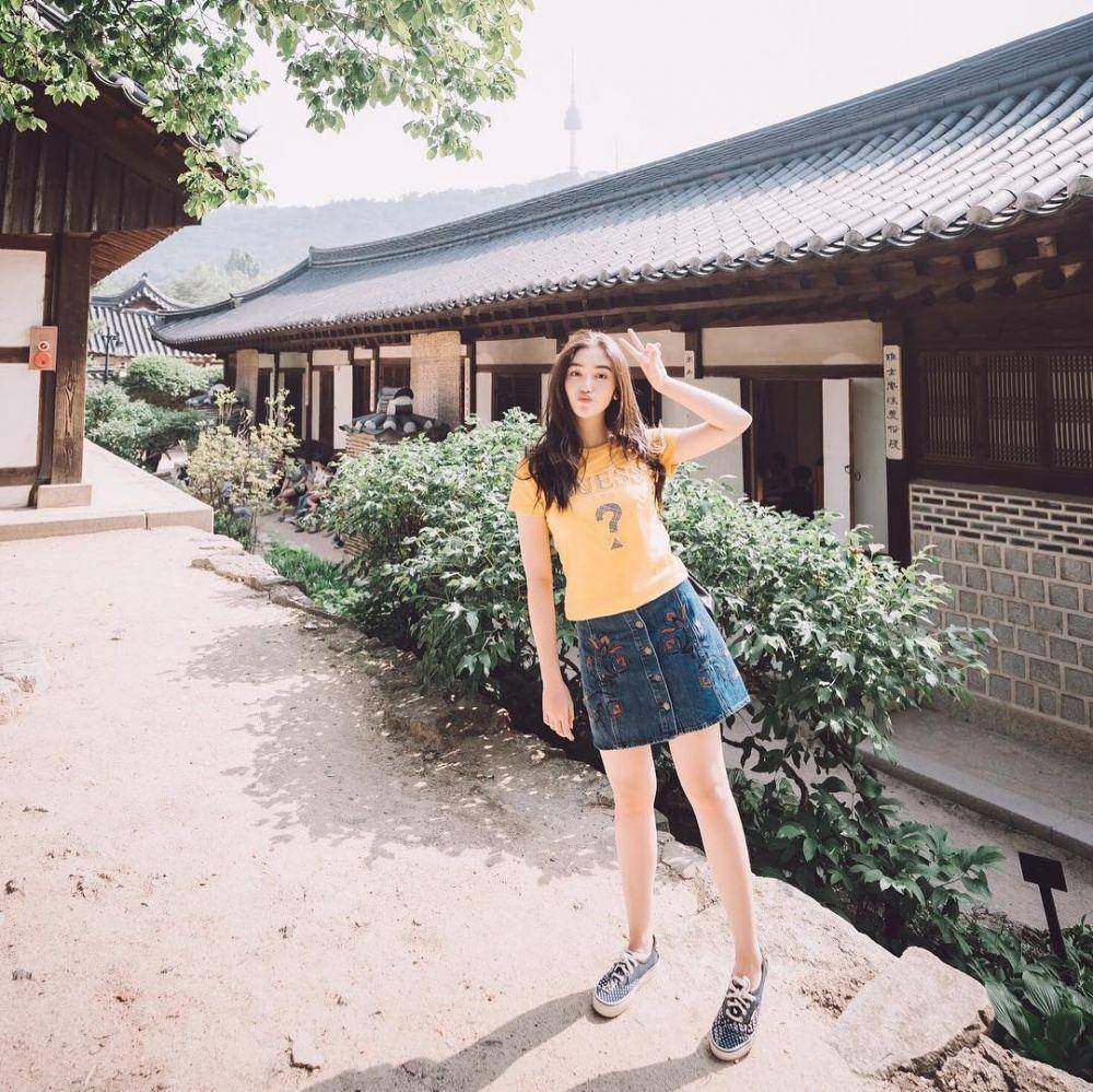 Outfit santai ala Ranty Maria (instagram.com/rantymaria)